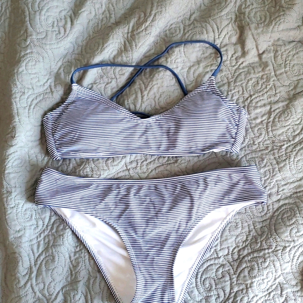3/15 Xhileration striped bikini